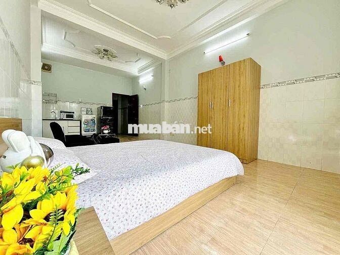 Cần sang Phòng Dịch vụ Mặt tiền đường số 3 Q6