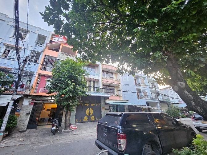 TÔI CẦN BÁN 19-21 MIẾU NỔI, P.CẦU KIỆU HẦM 6 TẦNG NGANG 7M×14M