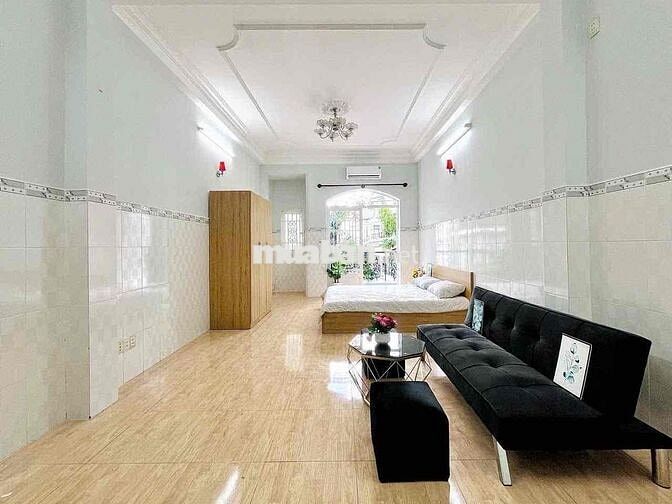 Cần sang Phòng Dịch vụ Mặt tiền đường số 3 Q6