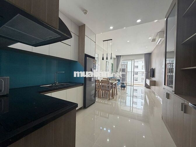 Cho thuê căn 2PN 70m2 - Golden Mansion (Phổ Quang) - hướng Nam mát mẻ
