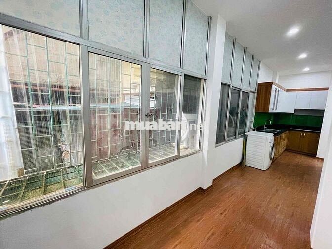 🚀🚀Căn hộ tập thể tầng 2 nhà máy in tiền phạm văn đồng  Nhà cải tạo mới