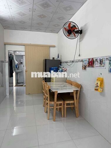 Chính chủ bán nhà ngay trung tâm TPVT 40m2 giá 890tr. Nhà Mới ở ngay