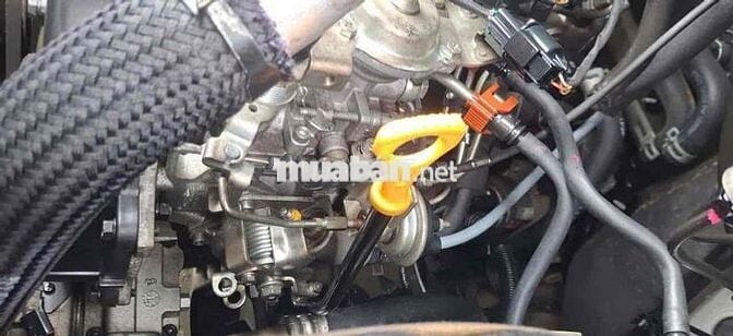 Hyundai Starex 2016 Bạc Sàn Dầu
