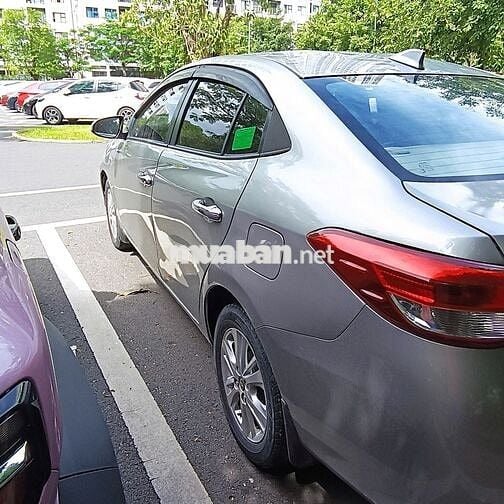 Bán Toyota Vios E MT 2018 (Form mới), odo 95k, Bạc