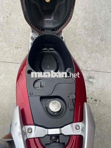 Honda Vision 2020 màu Đỏ Zin