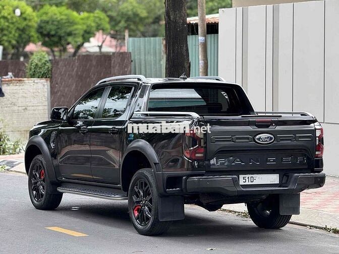 Ford Ranger Wildtrak 2023 2 cầu Đen BSTP
