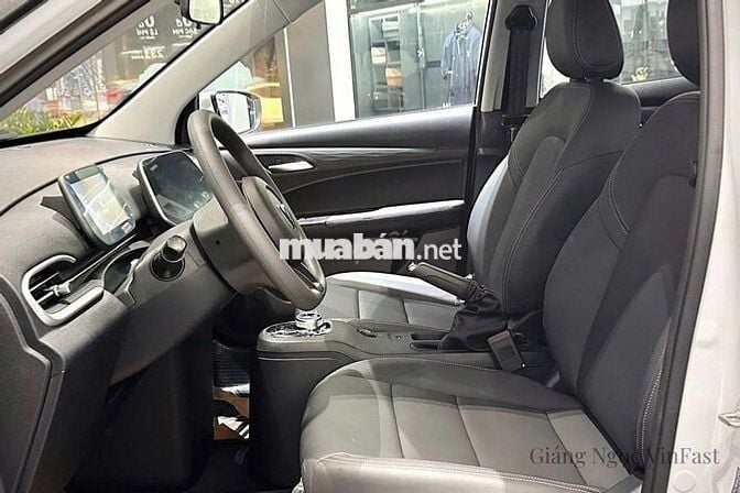 VinFast VF 5 Plus 2026 Trắng SUV điện