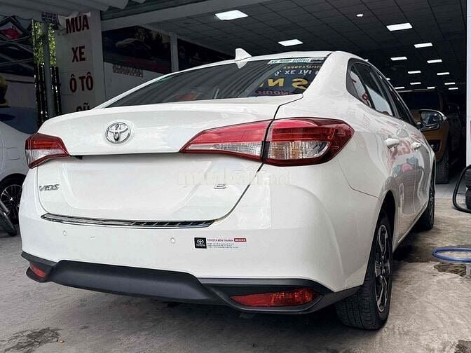 Toyota Vios 2024 1.5L Dual VVT-i Tự động Trắng