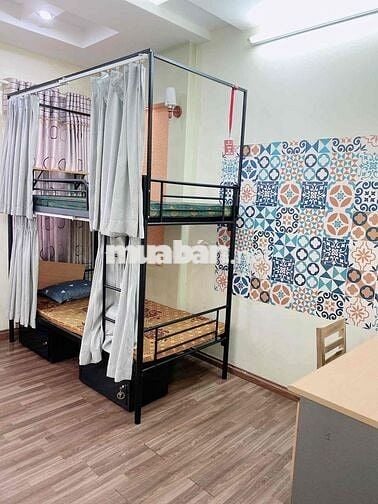 Phòng dành cho tối đa 02 bạn khu vực trung tâm Thái Hà