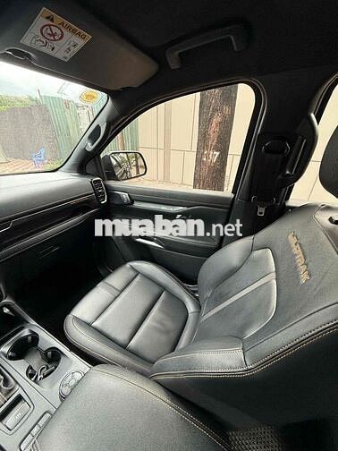 Ford Ranger Wildtrak 2023 2 cầu Đen BSTP