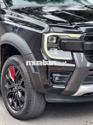 Ford Ranger Wildtrak 2023 2 cầu Đen BSTP