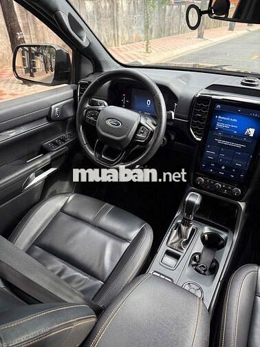 Ford Ranger Wildtrak 2023 2 cầu Đen BSTP