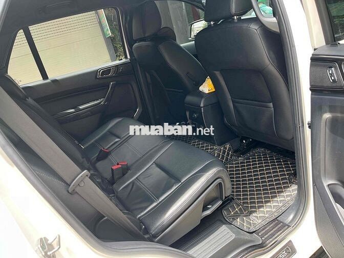 Ford Everest 2022 Trắng 35.000 km Thái Lan