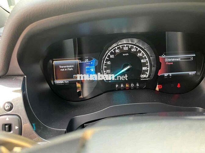 Ford Everest 2022 Trắng 35.000 km Thái Lan