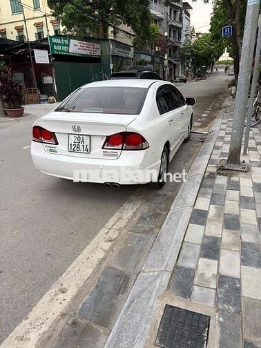 Honda Civic 2011 Số tự động Trắng