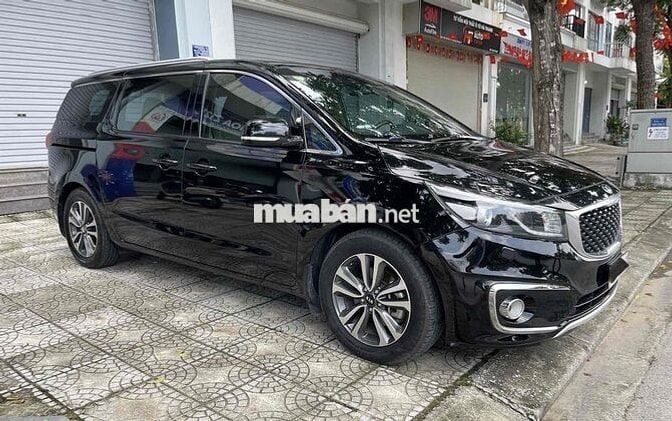 Kia Sedona 2018 Full kịch Đen 13 vạn km