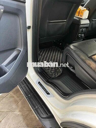 Ford Everest 2022 Trắng 35.000 km Thái Lan