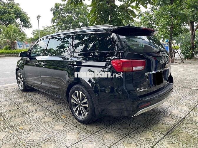Kia Sedona 2018 Full kịch Đen 13 vạn km