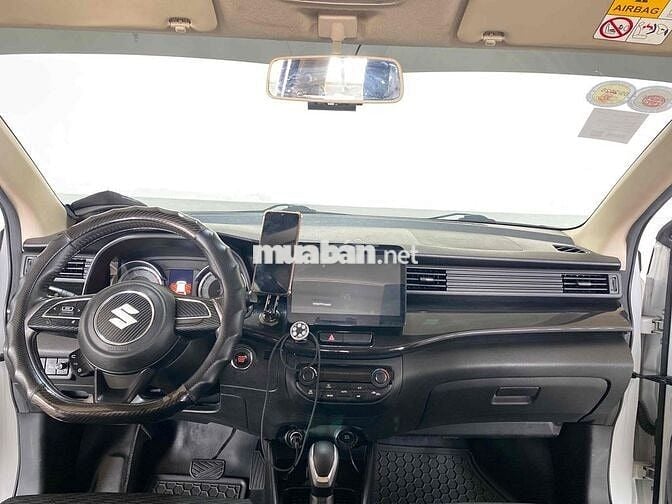 Suzuki XL7 2022 Trắng 1.5L 7 chỗ