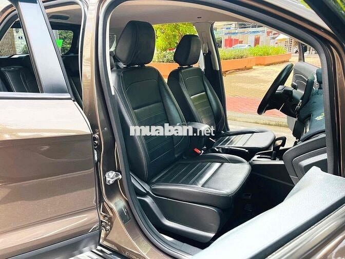 Ford Ecosport Titanium 2021 xe đi lướt chính hãng