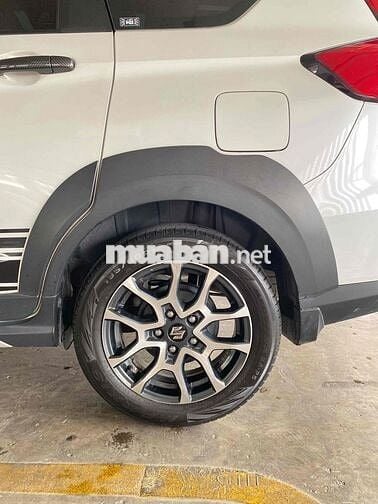 Suzuki XL7 2022 Trắng 1.5L 7 chỗ