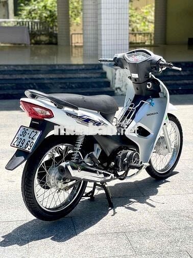 Honda Wave 2023 Trắng 5000 km