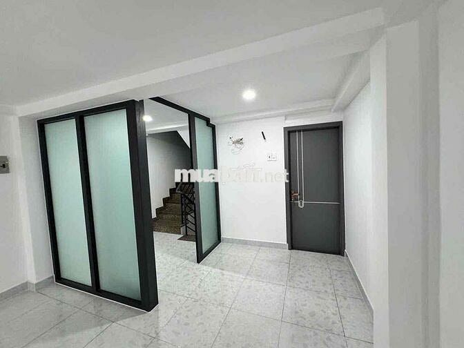 Mới 100% [ 4 x 18] 1 lửng 1 lầu 1 sân thuong (3PN,3WC) ,lê văn Quợi