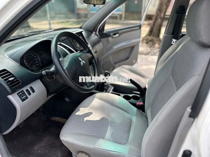 Mitsubishi Pajero Sport 2016 Dầu Số sàn Trắng