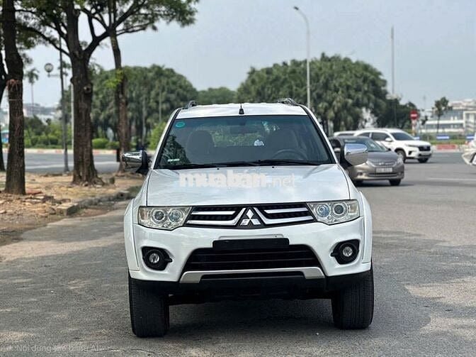 Mitsubishi Pajero Sport 2016 Dầu Số sàn Trắng