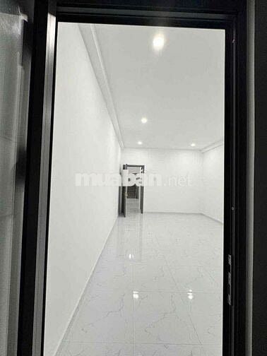 Mới 100% [ 4 x 18] 1 lửng 1 lầu 1 sân thuong (3PN,3WC) ,lê văn Quợi