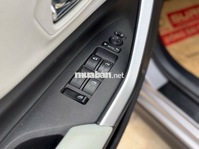 7 Chỗ, Tự động -  Veloz Cross 1.5CVT 2024 - Giá TL