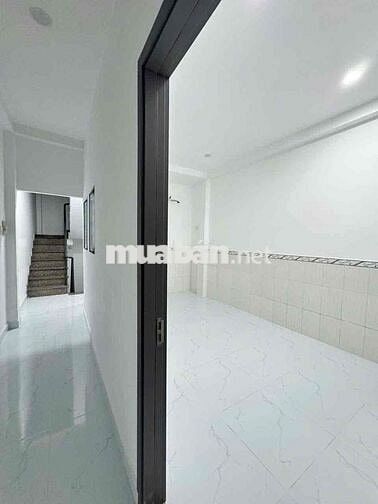 Mới 100% [ 4 x 18] 1 lửng 1 lầu 1 sân thuong (3PN,3WC) ,lê văn Quợi