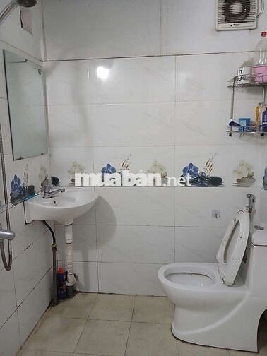 Nhà 45m2 tại ngõ 173 nguyễn hoàng tôn