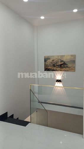 Bán nhag Q6 gần chợ Phú Lâm, vài bước ra hẻm xe tải thông