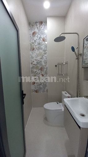 Bán nhag Q6 gần chợ Phú Lâm, vài bước ra hẻm xe tải thông