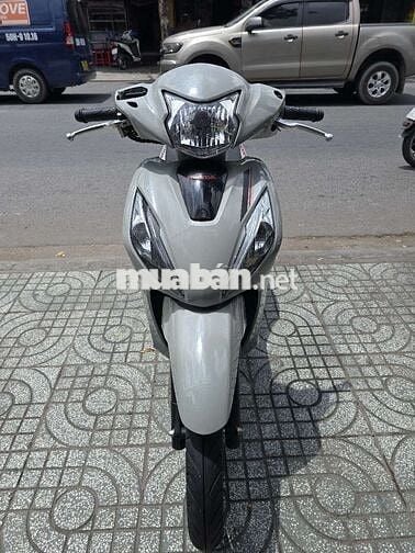Vision 2025 Xám xi măng odo:4k.BS:60.chính chủ ký 