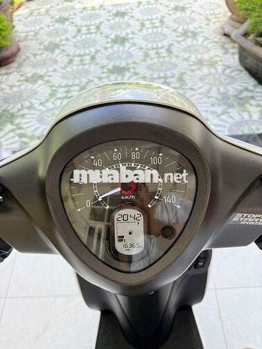 Janus 2022 Trắng Khóa thông minh