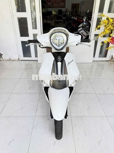 Janus 2022 Trắng Khóa thông minh