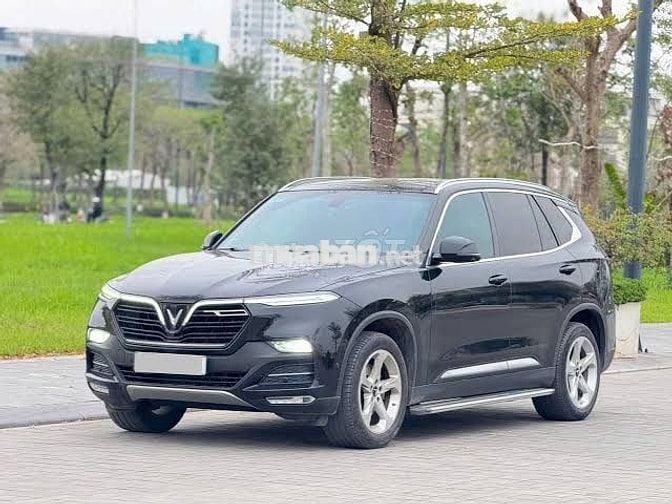 VinFast Lux SA Plus 2022 Đen 62.000 km