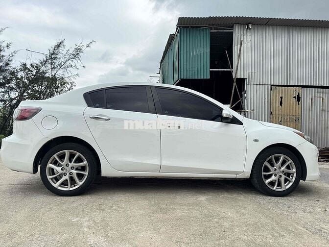 Mazda 3s 2013 Bản full Tự động Trắng