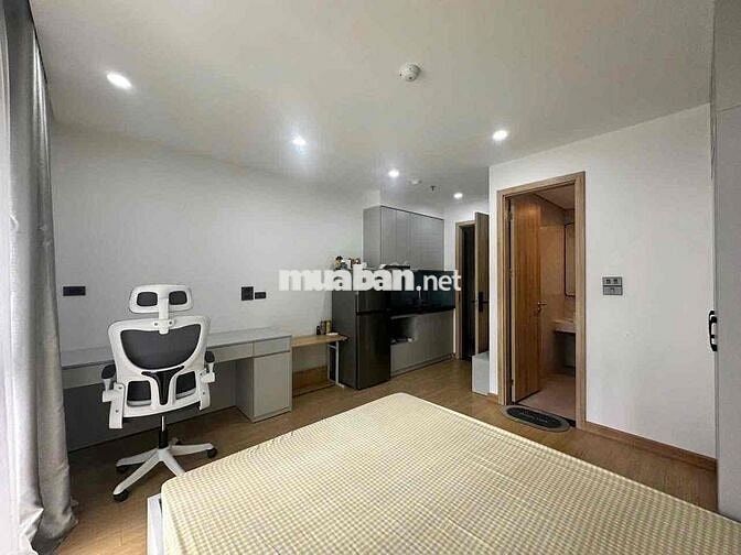 Căn hộ cho thuê cửa sổ thoáng full NT ngay Cao Thắng, Q10 sát đg 3/2