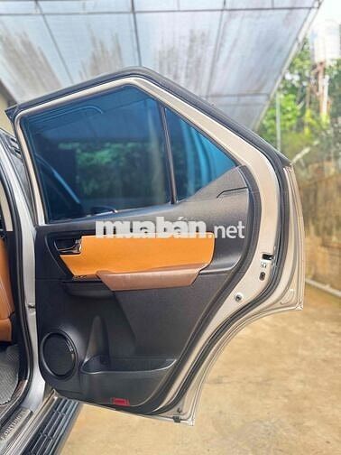 Toyota Fortuner 2017 Số sàn