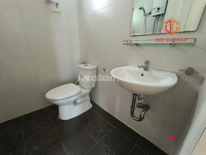 Bán căn hộ chung cư Pegasus Plaza; 2 phòng ngủ sổ hồng 69m2 giá 2.5 tỷ