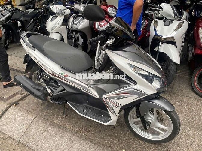 Honda Air Blade 2015 Trắng bạc đã sử dụng