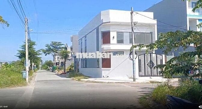 Cần bán lô đất đẹp trong KDC Mỹ Hạnh Hoàng Gia