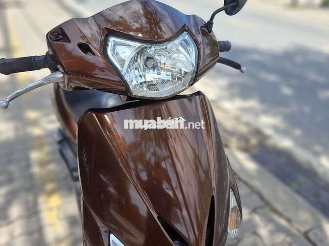 Honda Lead Fi 2010 Nâu