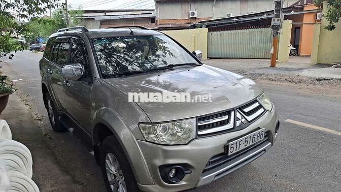 Mitsubishi Pajero Sport 2015 Dầu Vàng cát
