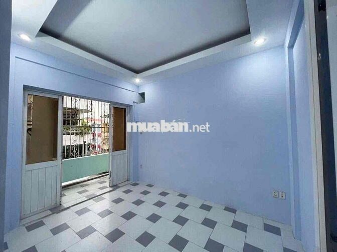 2PN - 1 PHÒNG KHÁCH - CC CŨ Q11 - LẦU 2 - BANCOL THOÁNG MÁT