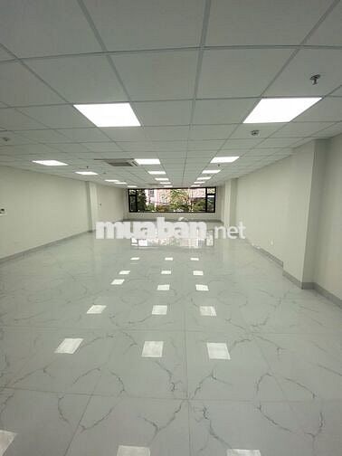 CHO THUÊ VĂN PHÒNG MẶT PHỐ LẠC LONG QUÂN - HN| 130m2 /GIÁ TỐT HIẾM CÓ