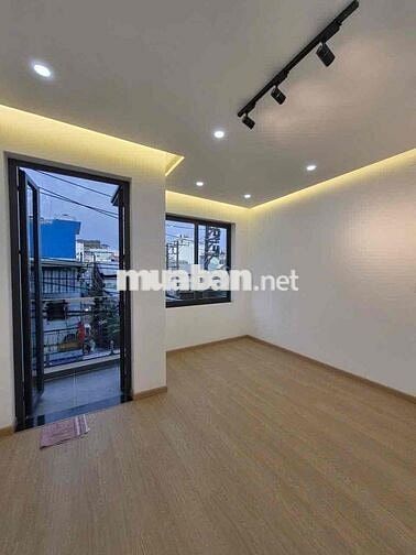 CHO THUÊ GẤP NHÀ MẶT TIỀN HÀN HẢI NGUYÊN 5PN 3WC KINH DOANH ĐĨNH